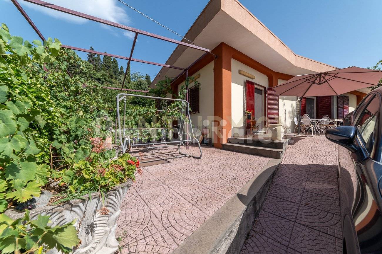 Villa in vendita a Riposto