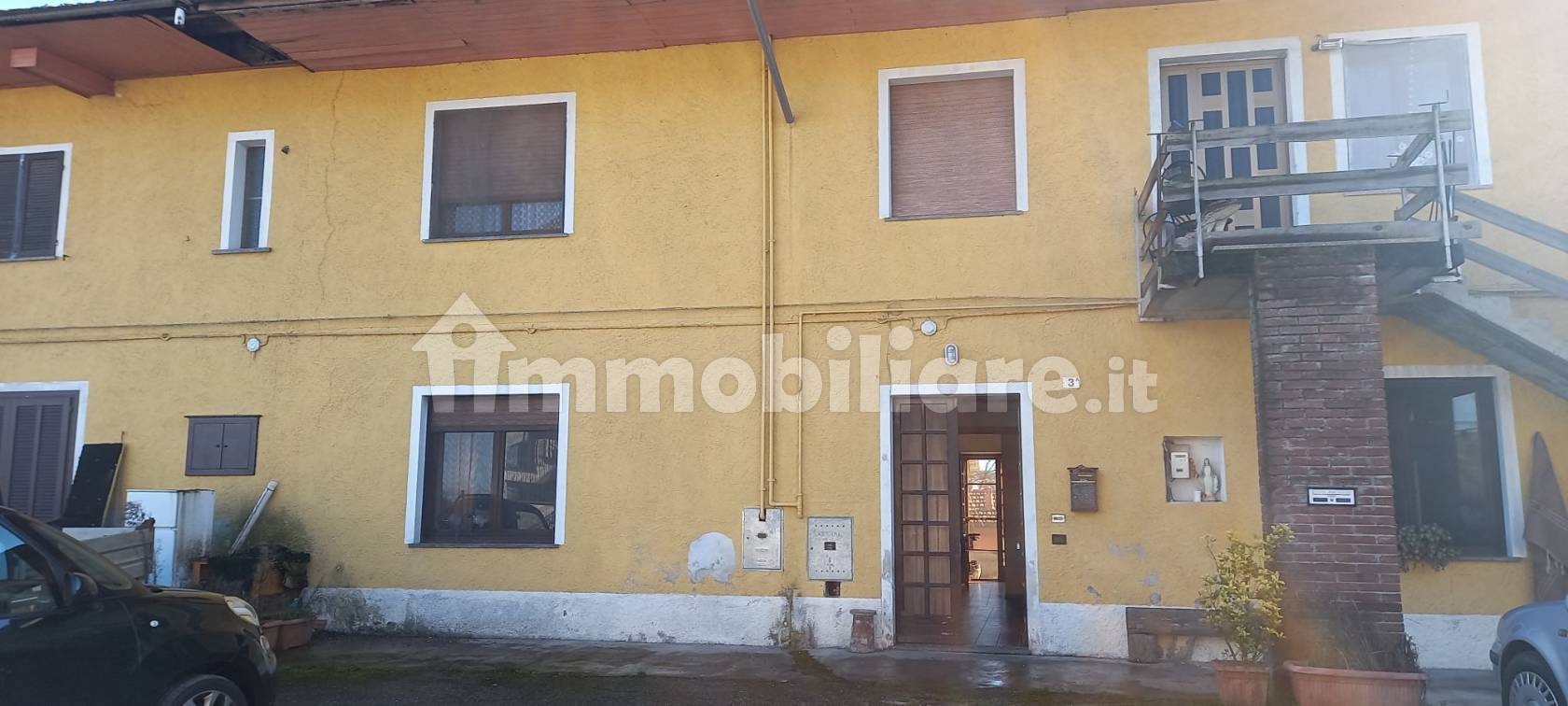 Appartamento in vendita a Divignano