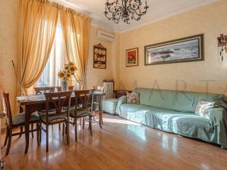 3-room flat via Lario, Zara, Milan