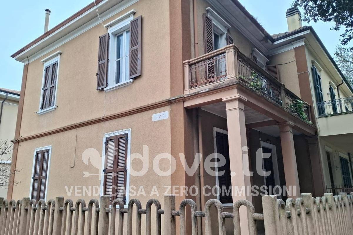 Villa in vendita a Pesaro