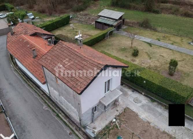 Appartamento in vendita a Cassano Valcuvia