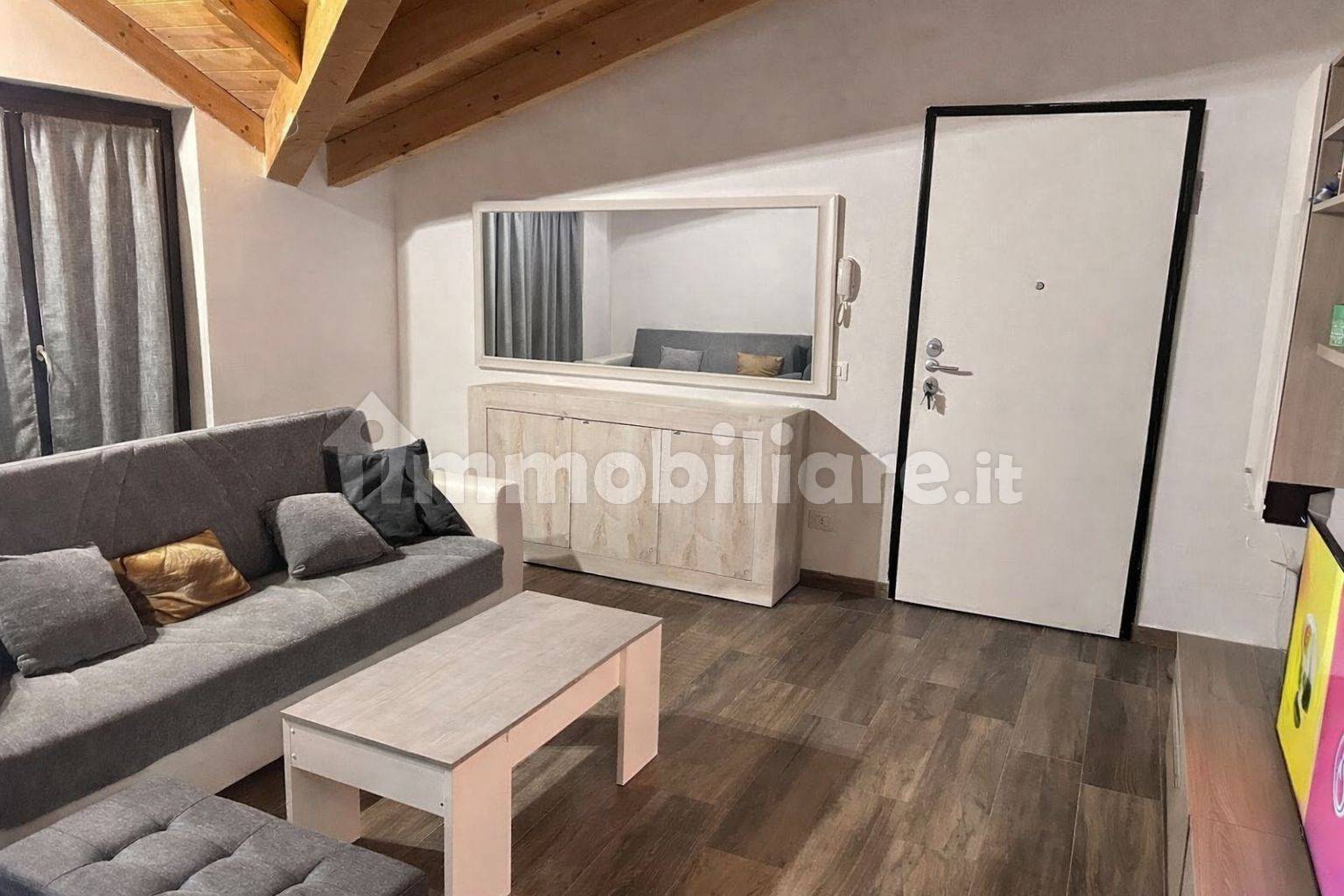 Appartamento in vendita a Venegono Inferiore