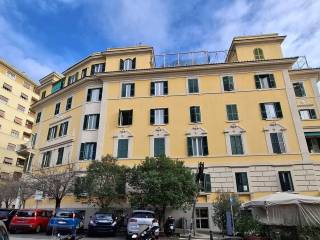 3-room flat via Eleonora d'Arborea 38, Bologna, Rome