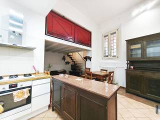 2-room flat via Mascarella, Irnerio, Bologna