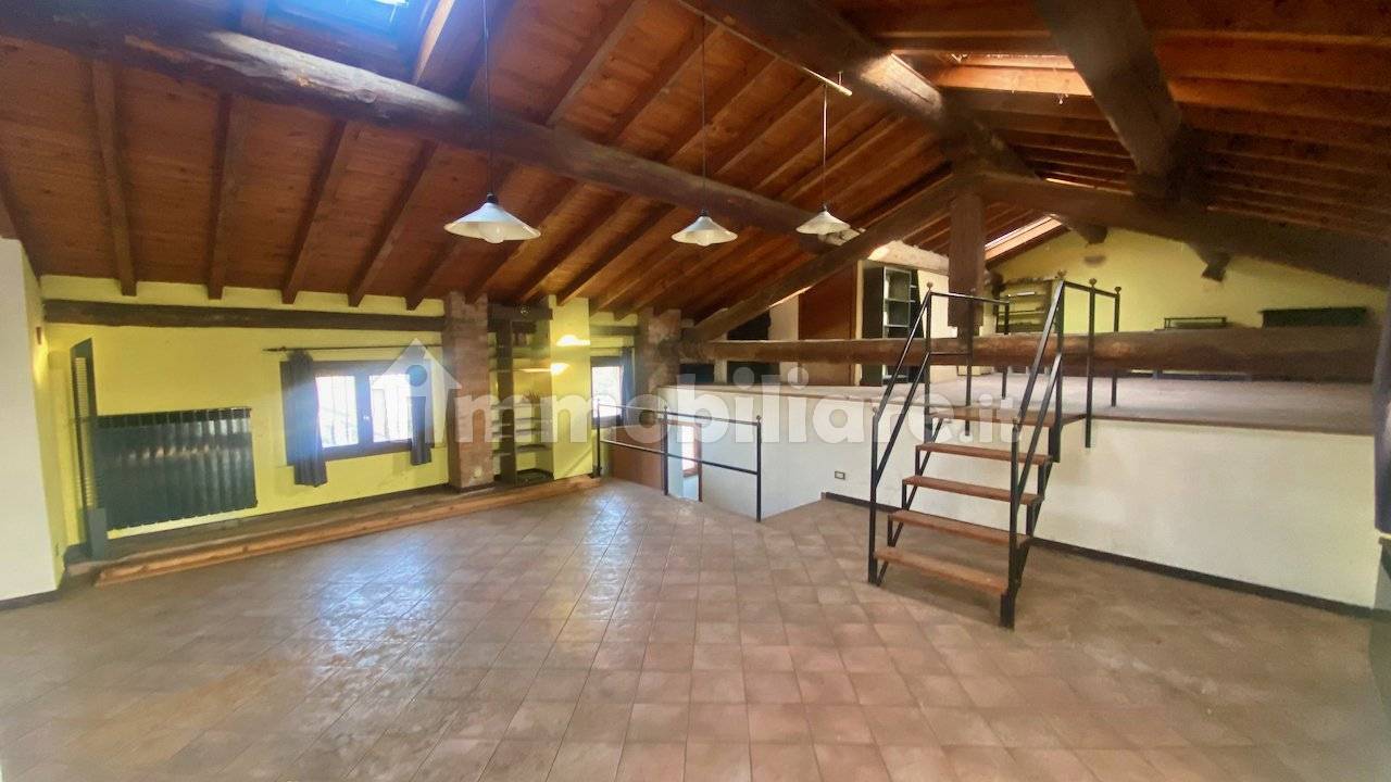 Appartamento in vendita a Bonate Sopra