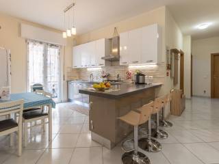 Apartment via Don Luigi Bassani, 16, Borgo Roma, Verona