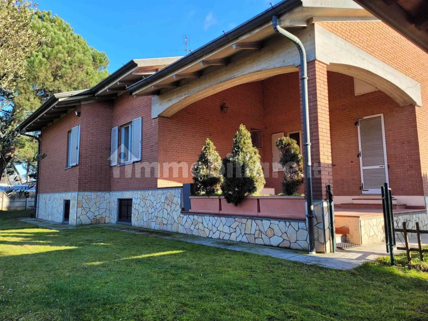 Villa in vendita a Olgiate Olona