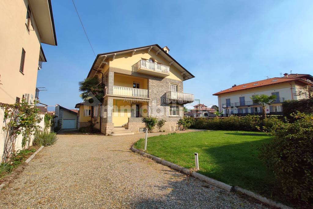Villa in vendita a Stresa