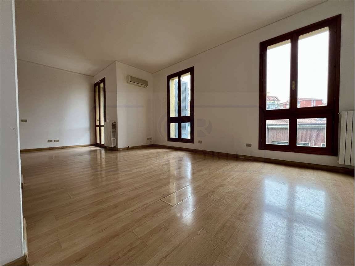 Appartamento in affitto a Bollate