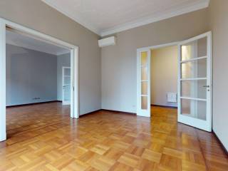 4-room flat corso Magenta, Cadorna - Castello, Milan