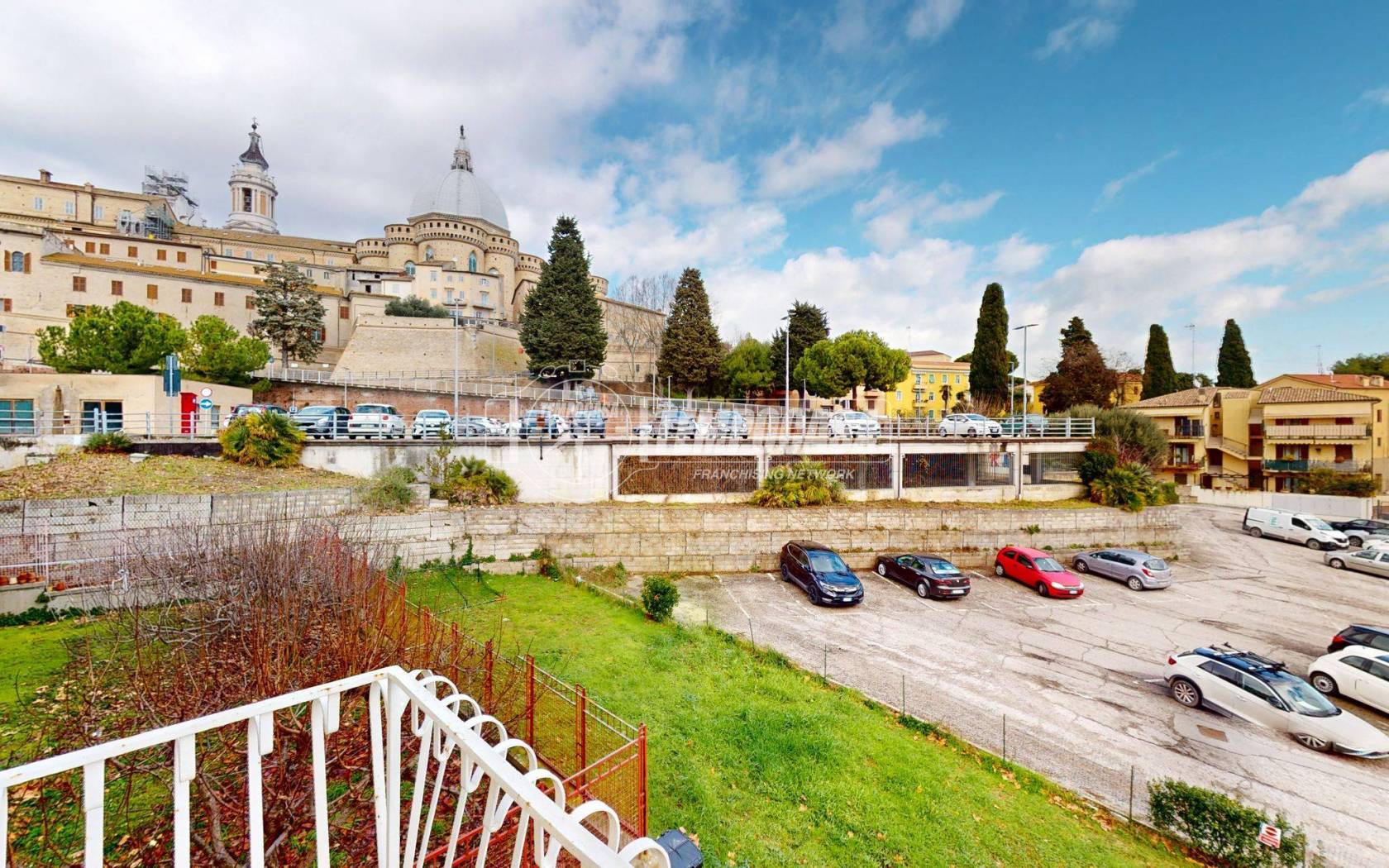 Appartamento in vendita a Loreto