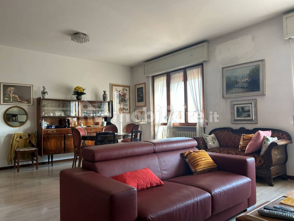 Vendita Appartamento Treviglio. Trilocale in via Pontirolo 29. Da ...