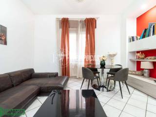 3-room flat via LUIGI CAROLI 1, Ponte Nuovo, Milan