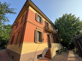 Single family villa via Battindarno 242, Santa Viola, Bologna