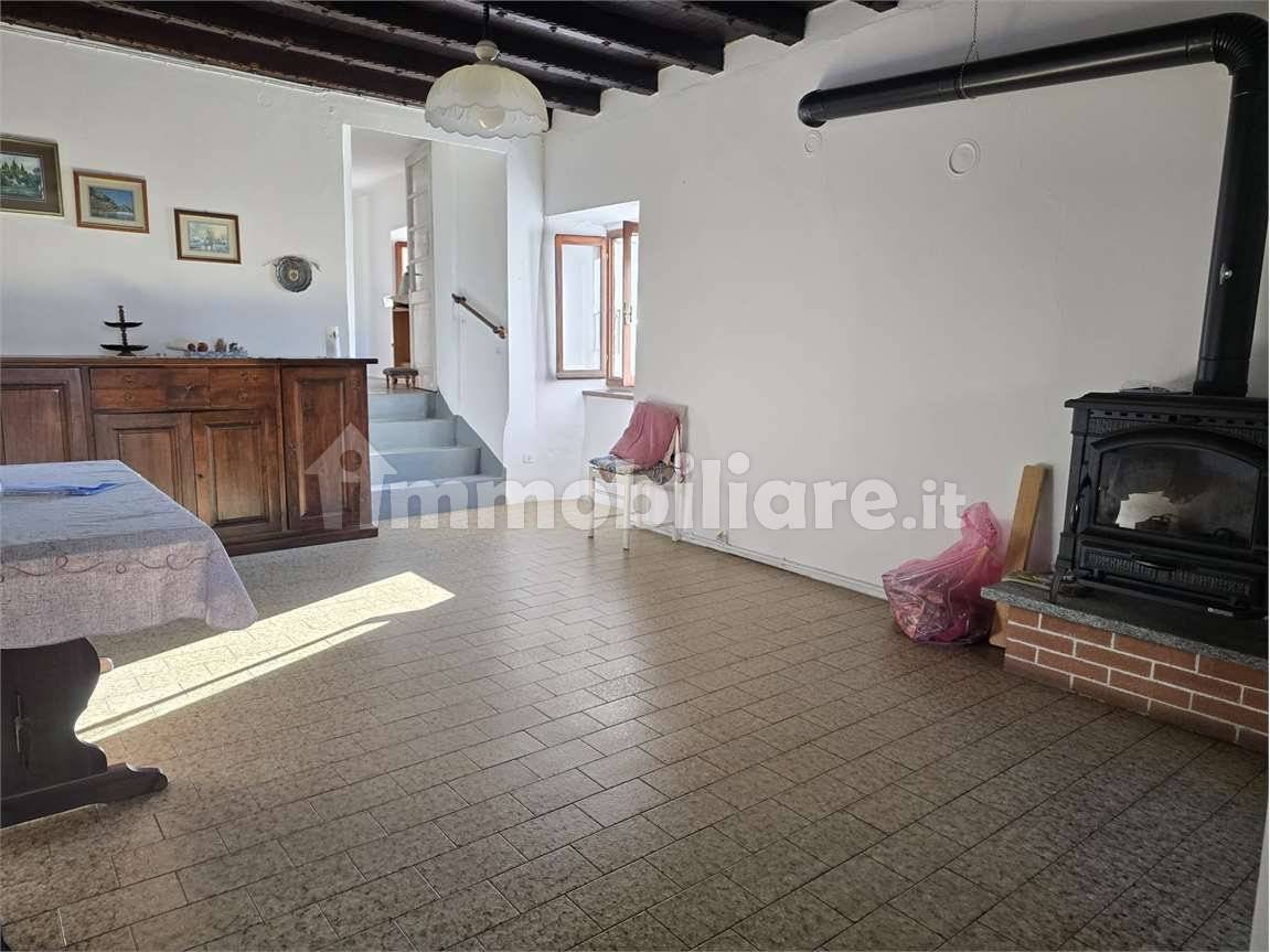 Casa indipendente in vendita a Ornavasso