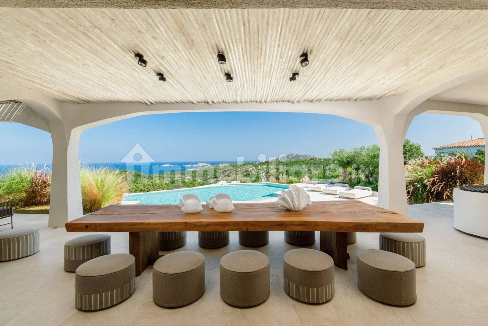 Villa in vendita a Arzachena