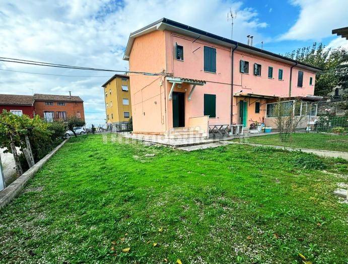 Appartamento in vendita a Ostra Vetere