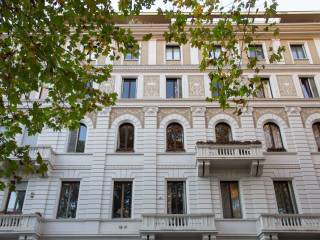 Penthouse via Giovanni Battista Morgagni 1, Morgagni, Milan