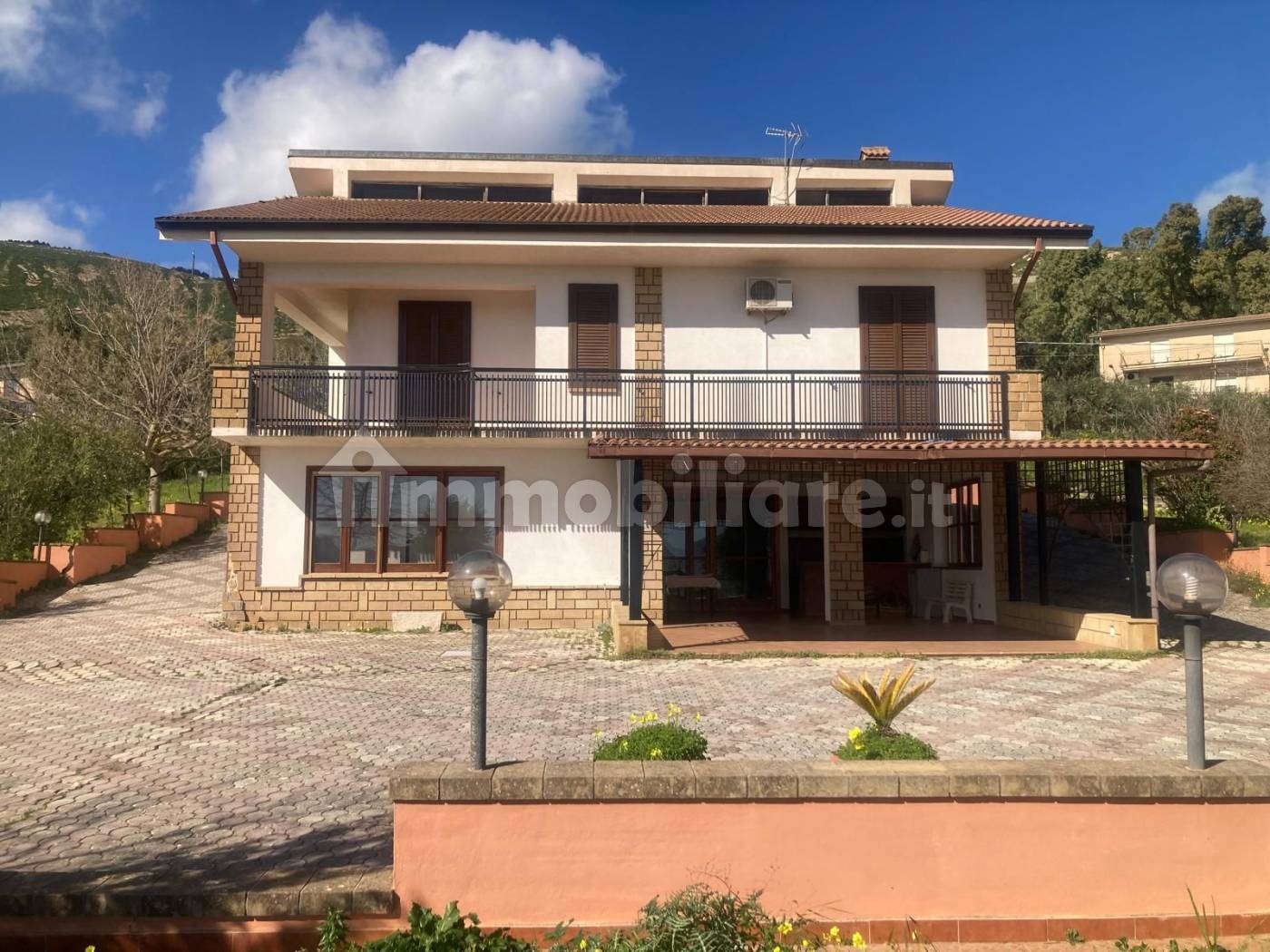 Villa in vendita a San Giovanni Gemini