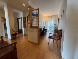 Apartment piazza Giulio Cesare 26, Picone, Bari