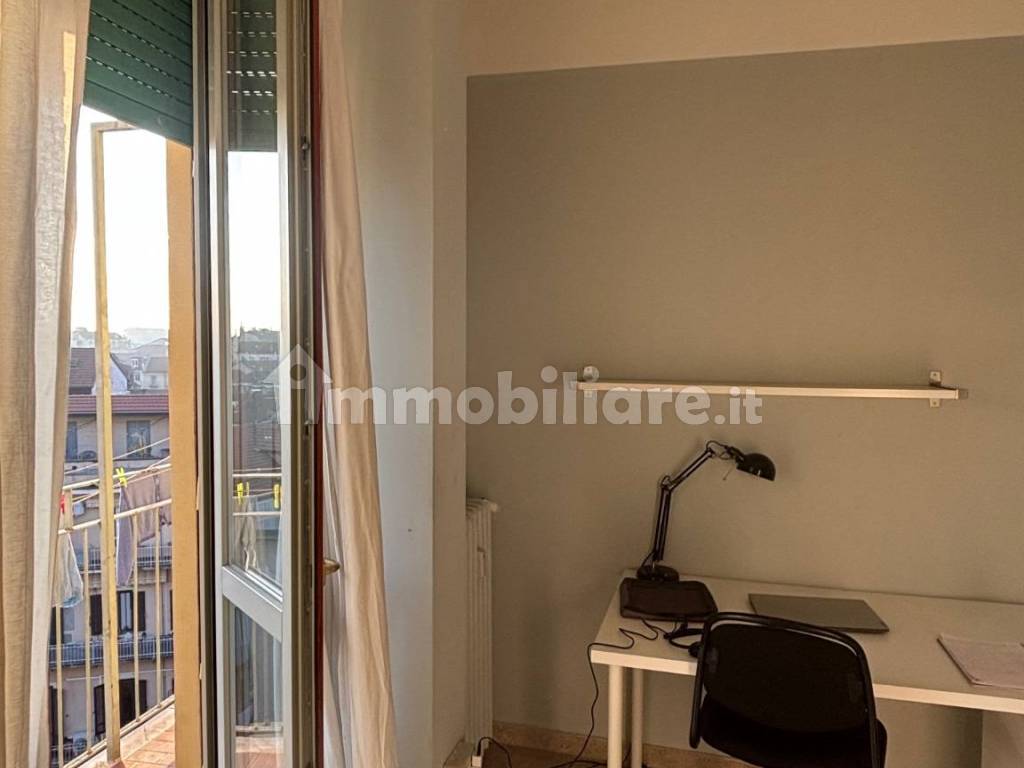 Stanza singola in San Donato, foto 4 di 6