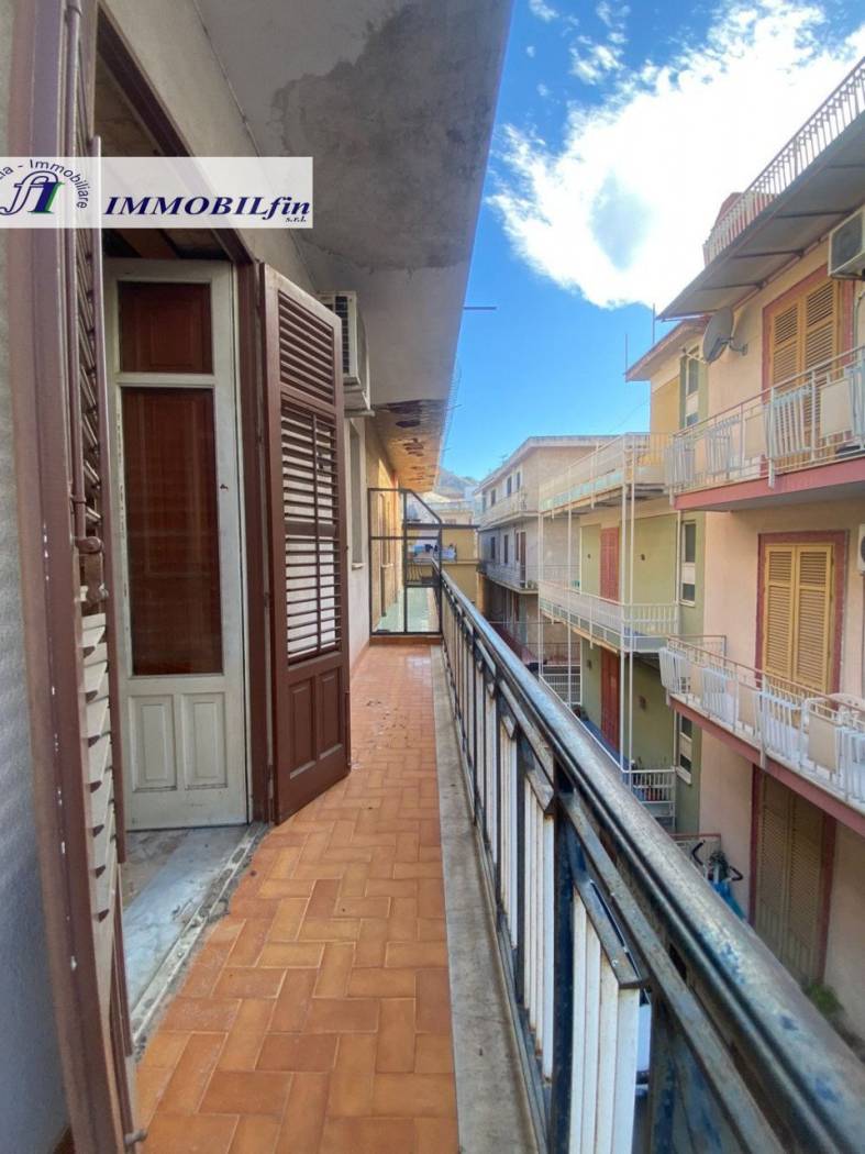 Palazzo - Edificio in vendita a Villabate