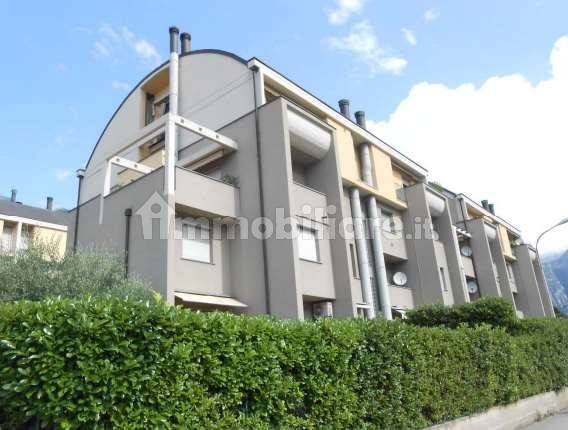 Appartamento in vendita a Valmadrera