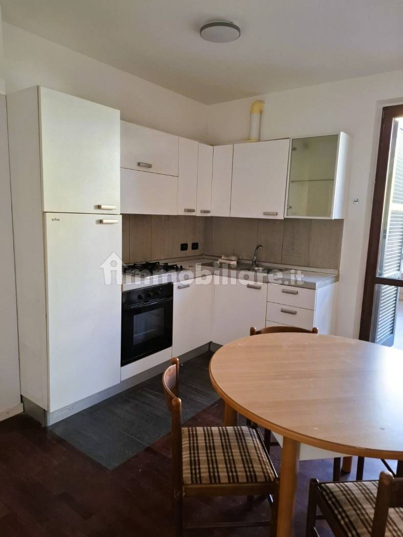 Appartamento in affitto a Jesi