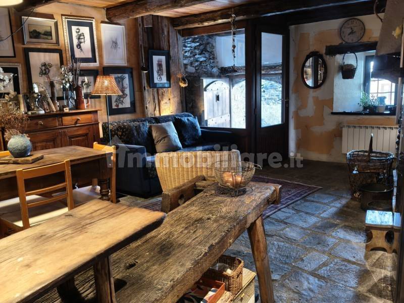 Casa indipendente in vendita a Gravere