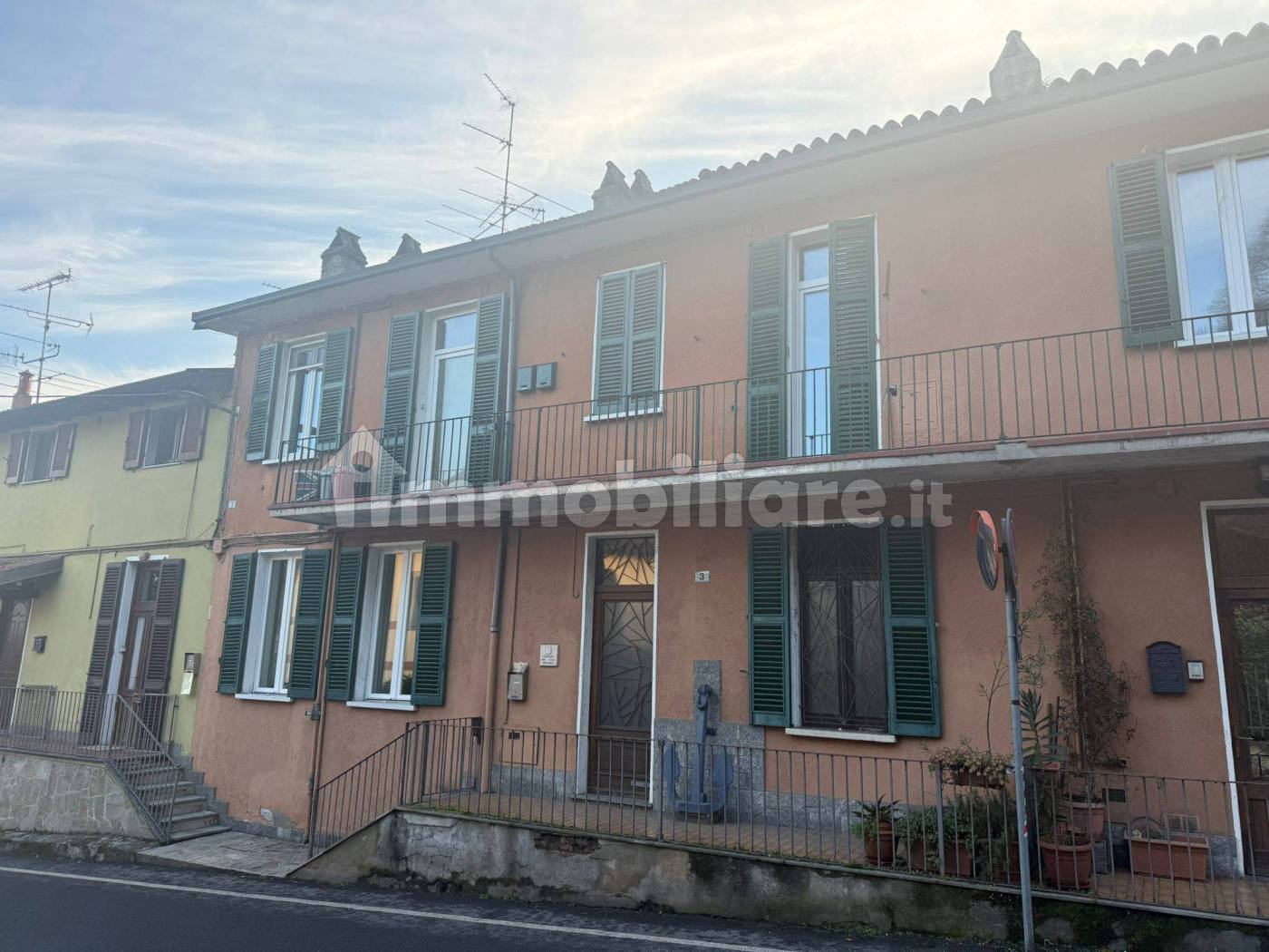 Appartamento in vendita a Arona