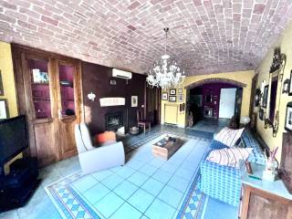 Salone