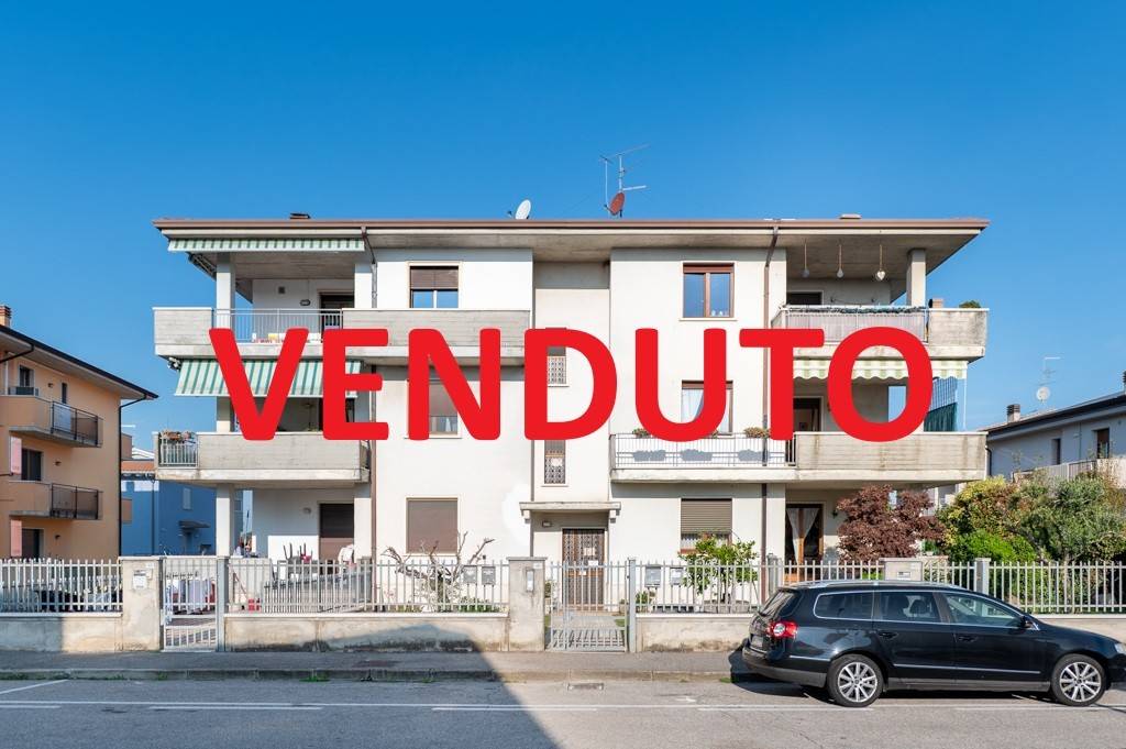 Appartamento in vendita a Villafranca di Verona