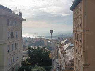 2-room flat via Oberto Cancelliere, Castelletto, Genoa