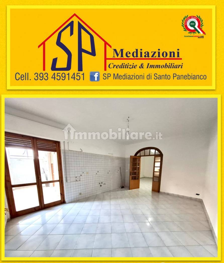 Appartamento in vendita a Acireale