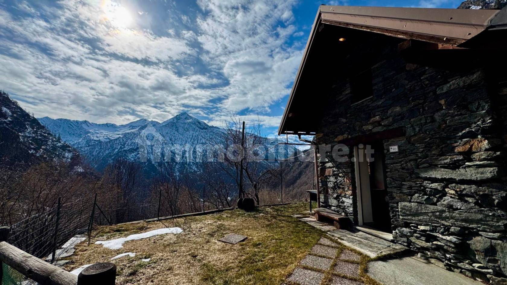 Casa indipendente in affitto a Antrona Schieranco