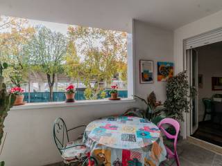 4-room flat viale dei Mille, Campo di Marte, Florence