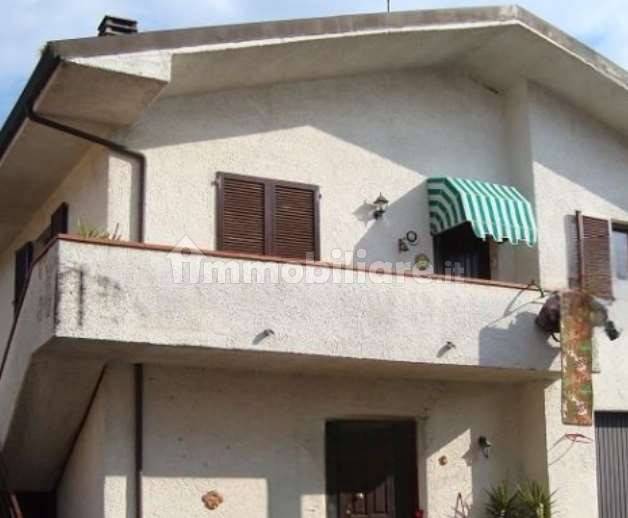 Appartamento in vendita a Monsummano Terme