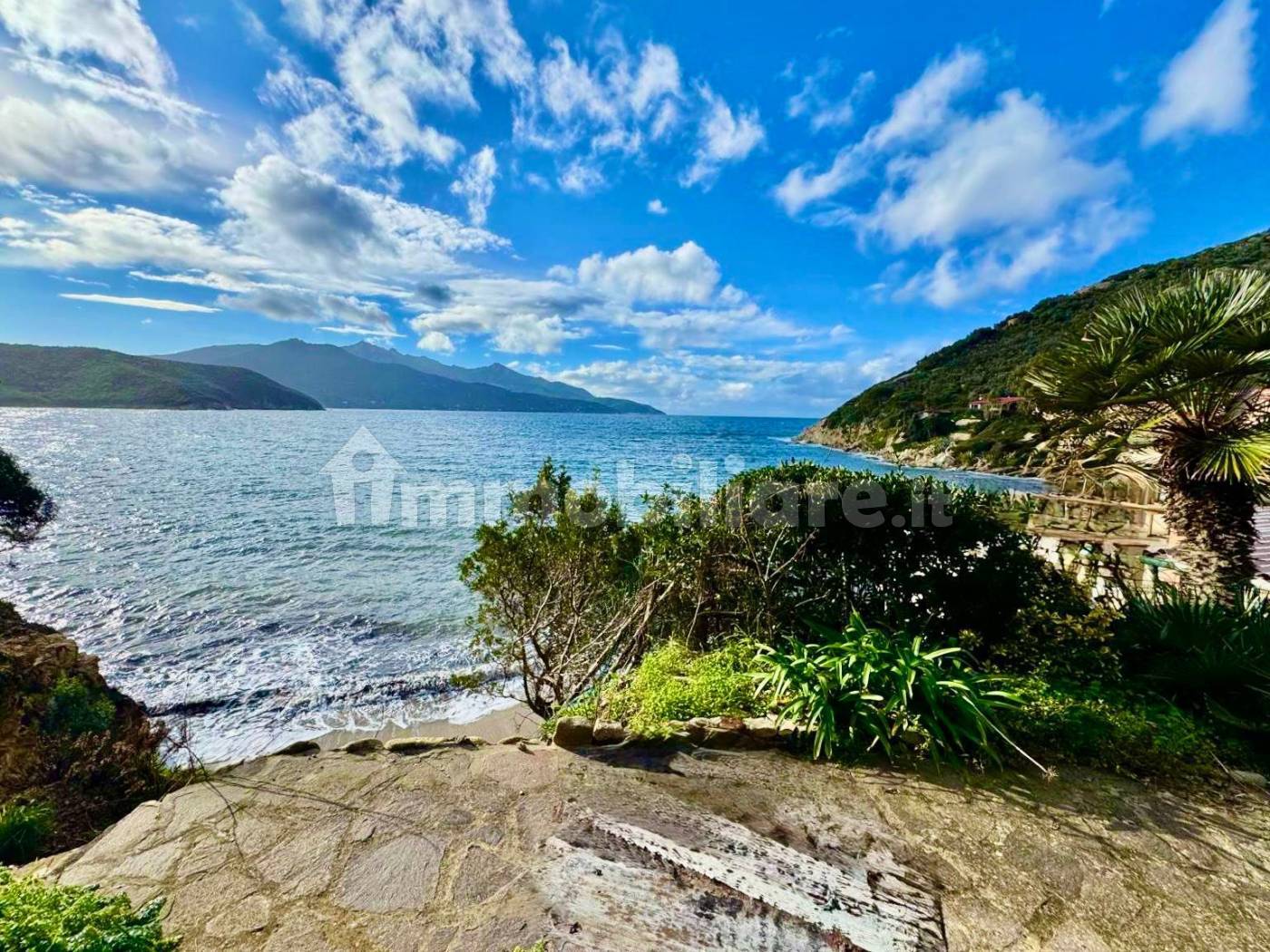 Casa indipendente in vendita a Portoferraio