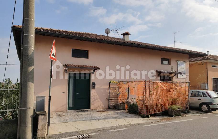 Appartamento in vendita a Castelli Calepio