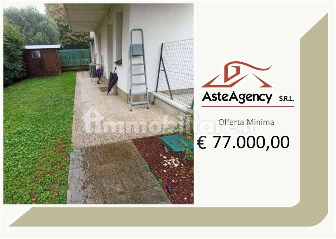 Appartamento in vendita a Albese con Cassano