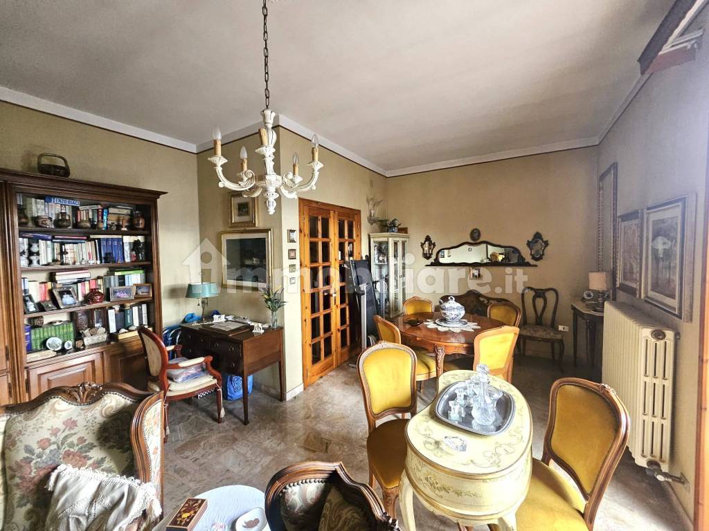 Salone