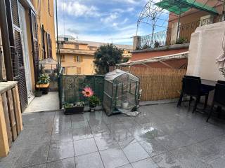 Apartment salita salita Giovanni Meloni 3, Staglieno, Genoa