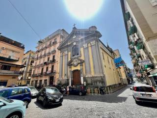 3-room flat via Giacomo Savarese, Mercato, Naples