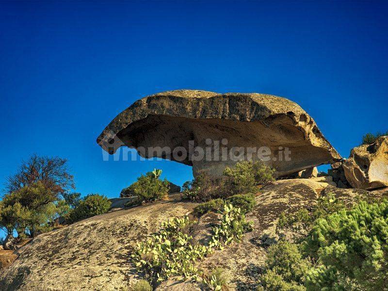 Appartamento in vendita a Arzachena