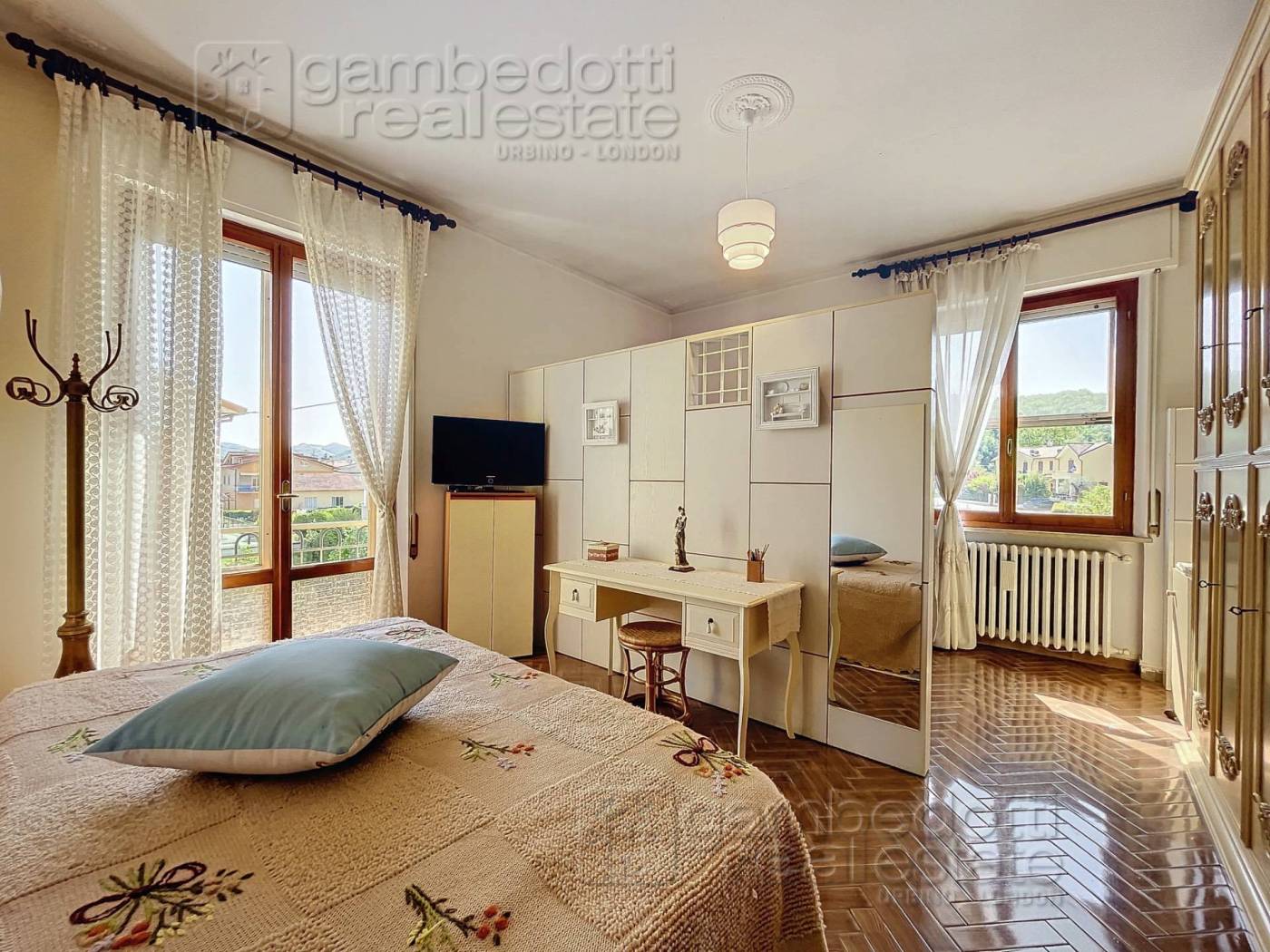 Appartamento in vendita a Piandimeleto