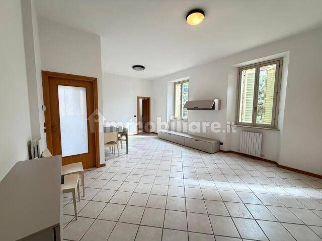 Appartamento in affitto a Jesi