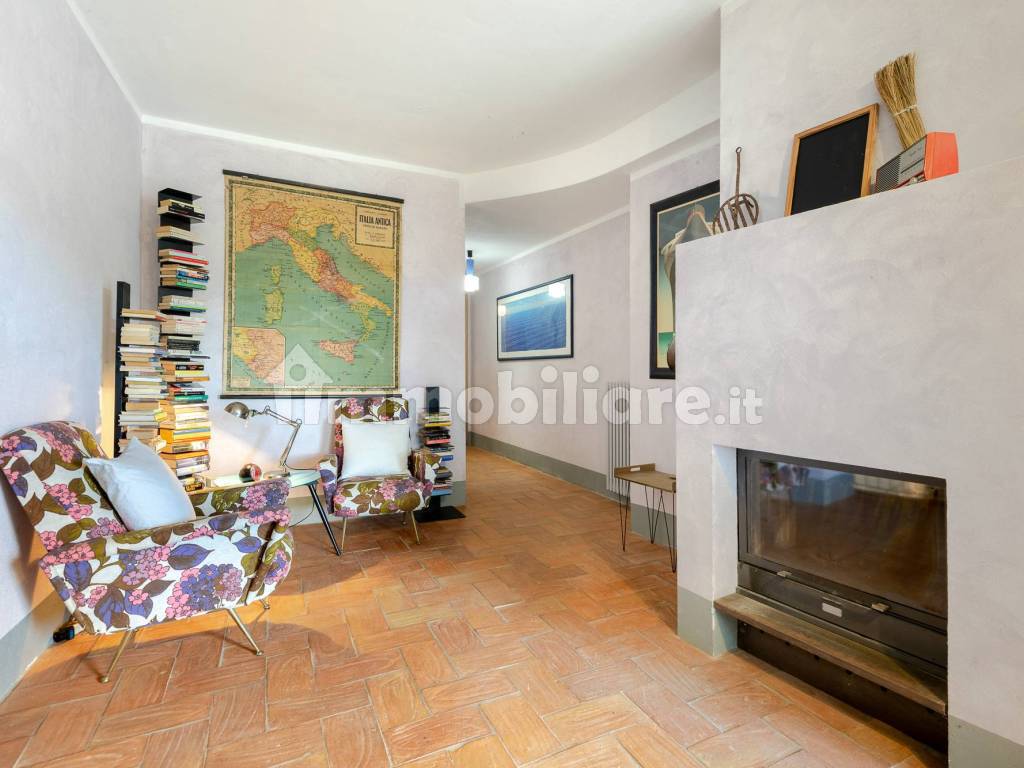 Salone