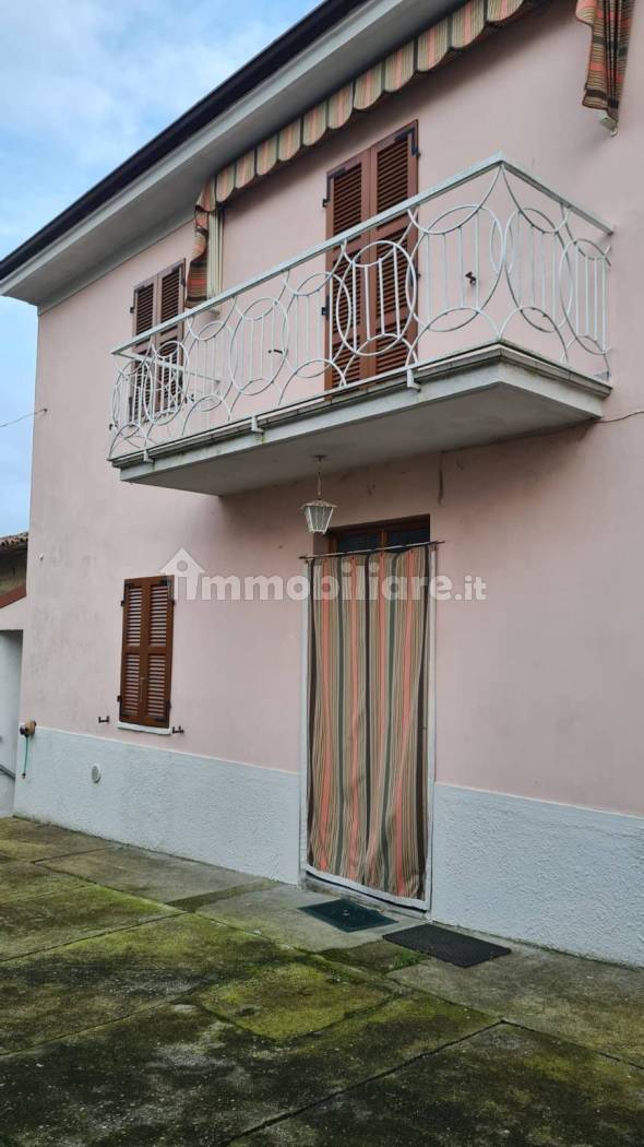 Rustico - Casale in vendita a Ottiglio