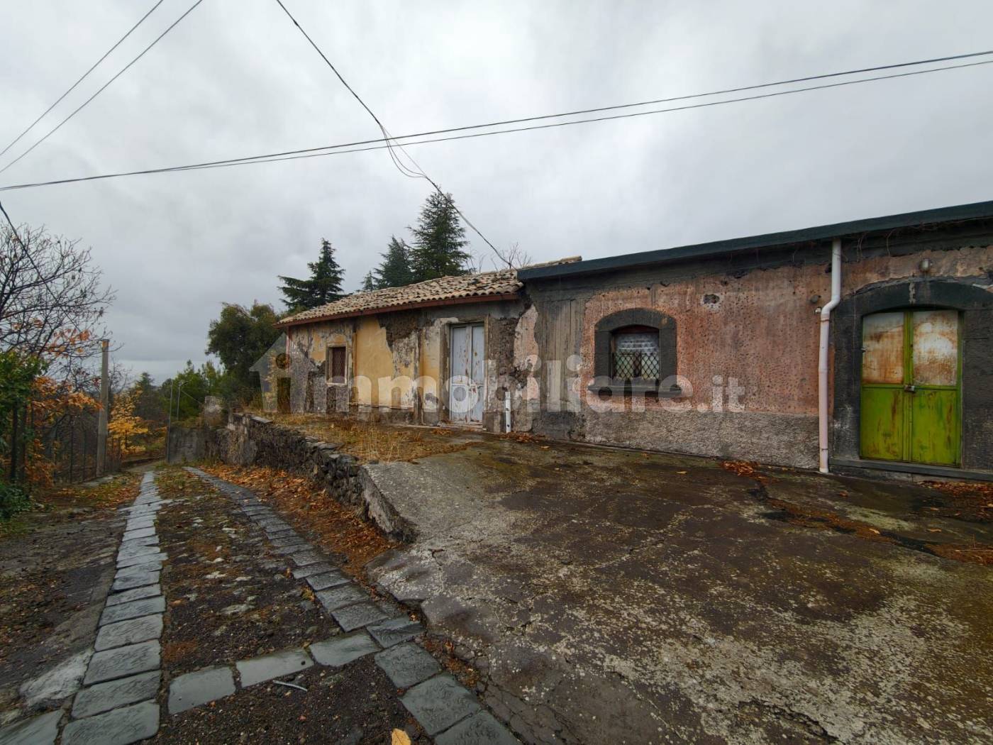 Rustico - Casale in vendita a Adrano