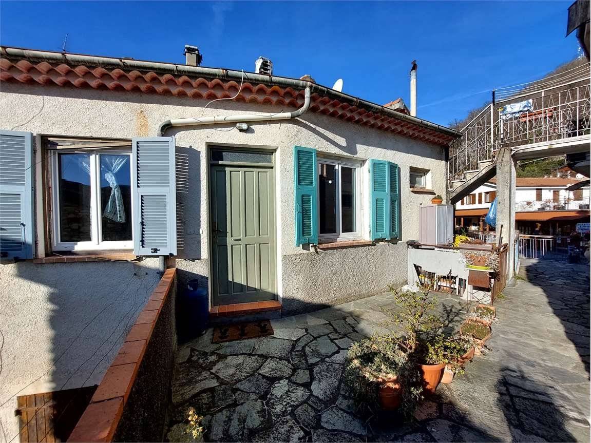 Appartamento in vendita a Alto